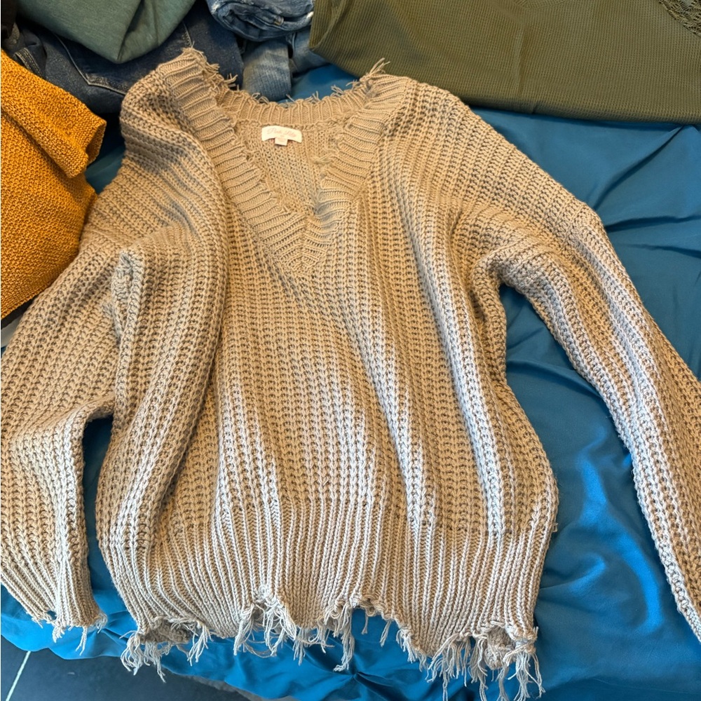 Pink Lily Frayed Hem Beige V-Neck Sweater